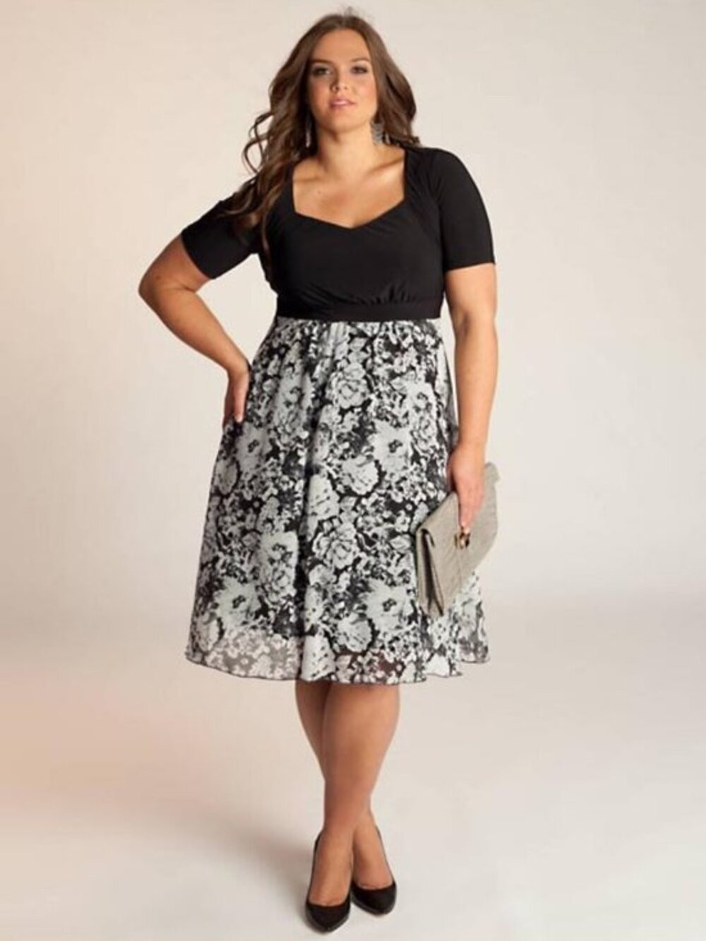 Igigi Adelle Black Bodice Floral Skirt Midi Dress Plus Size 14/16 EUC